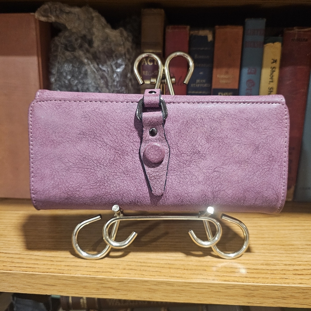 Guong tong leather wallet organizer